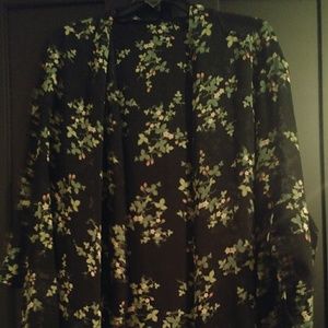 Kimono with strawberry pattern